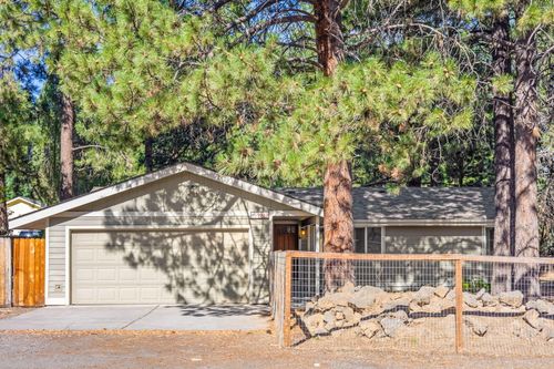 59989 Hopi Rd, Bend, OR, 97702-7934 | Card Image