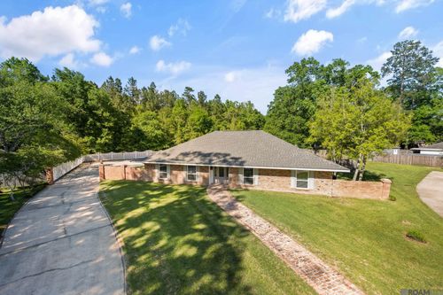 1448 Lansdowne Dr, Denham Springs, LA, 70726-2305 | Card Image