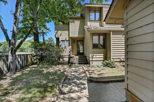 337 Sand Piper Ln, Hampstead, NC, 28443-2429 | Card Image