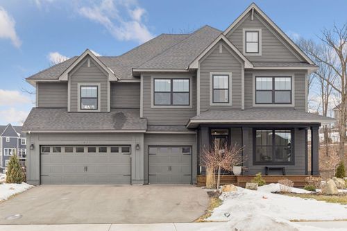 5450 Rolling Hills Pkwy, Victoria, MN, 55318-7411 | Card Image