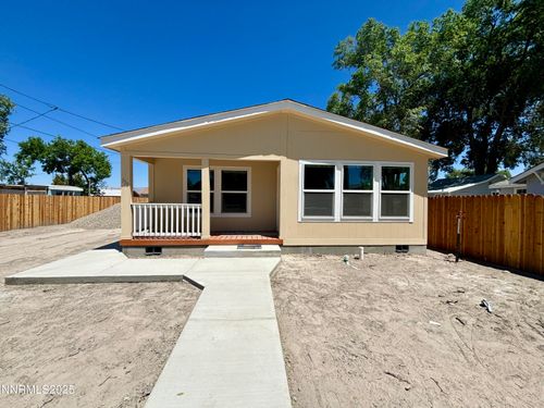 750 16th St, Lovelock, NV, 89419-8127 | Card Image