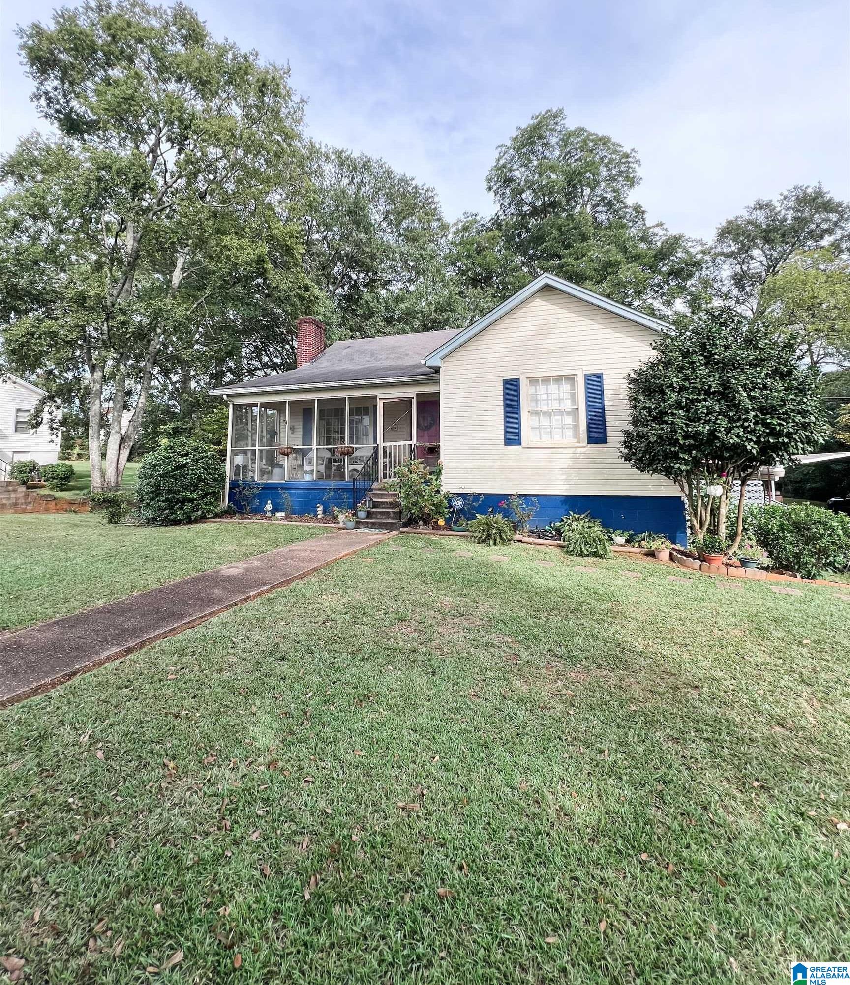 Cherry St, Talladega, AL 35160