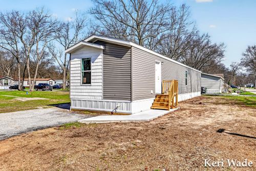 2359 Maple Rd, Twin Lake, MI, 49457-9228 | Card Image