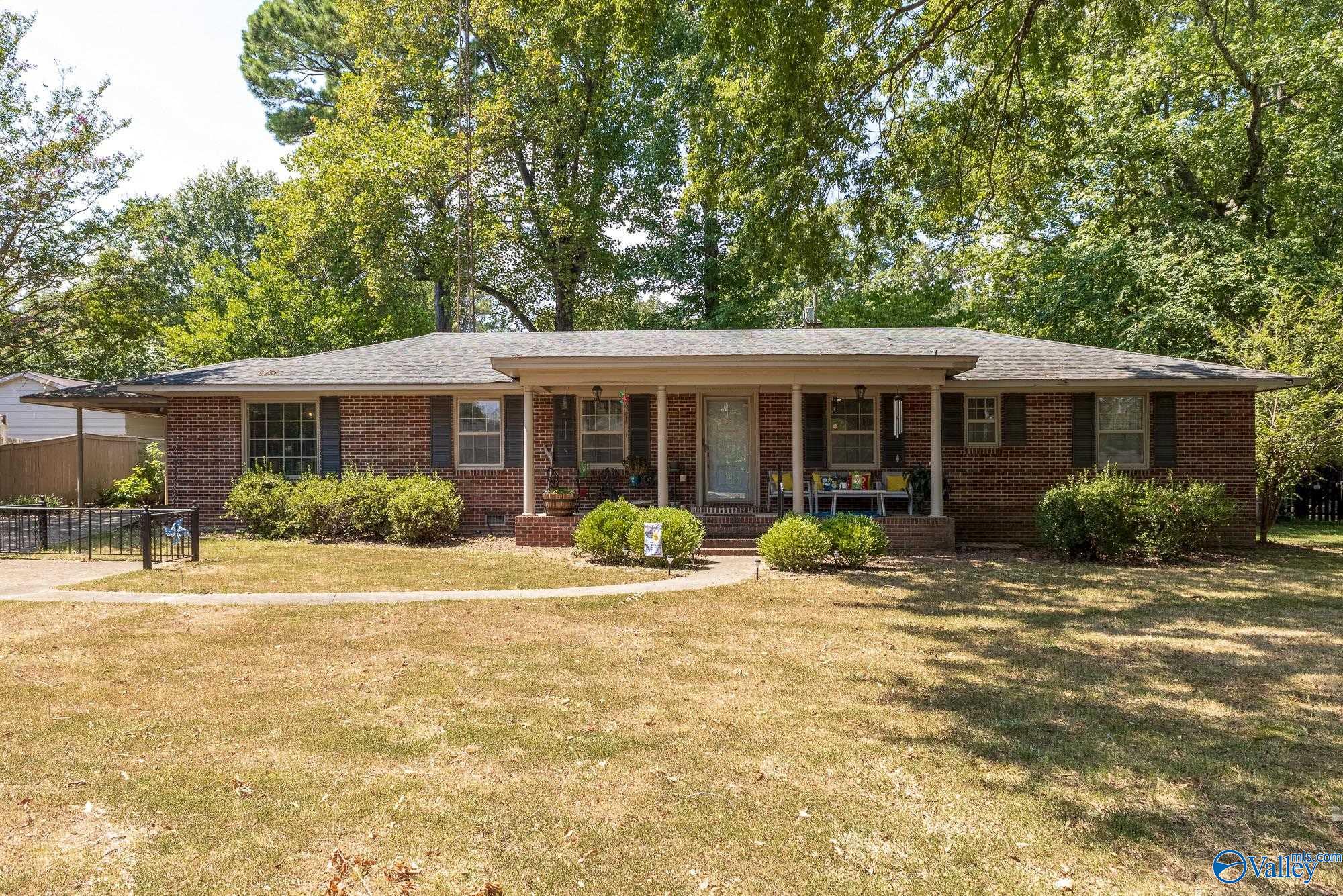 Summerlane , Decatur, AL 35601