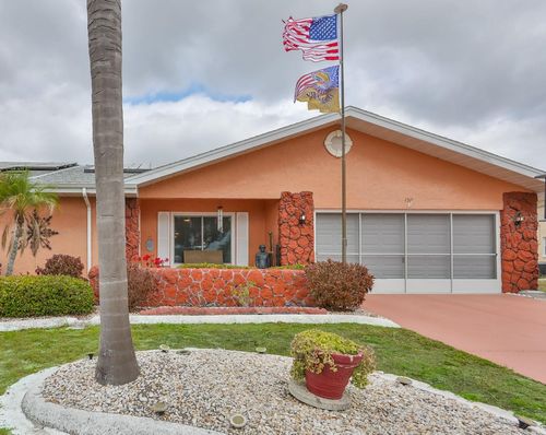 1511 Cloister Dr, SUN CITY CENTER, FL, 33573-5049 | Card Image