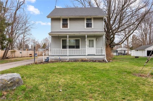 255 E 42nd Street, Lorain, OH, 44052 | Card Image