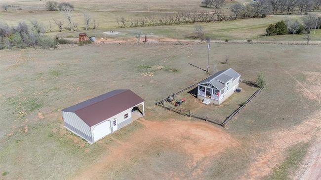 14460 N County Road 3070, House other with 4 bedrooms, 3 bathrooms and null parking in Lindsay OK | Image 8