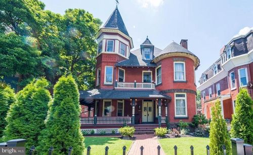 1536 Mineral Spring Rd, READING, PA, 19602-2227 | Card Image