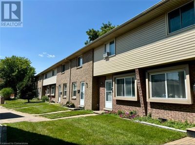 26 - 293 Fairway Rd N, Townhouse with 2 bedrooms, 1 bathrooms and 1 parking in Kitchener ON | Image 1