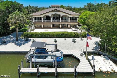 1066 Bailey Rd, SANIBEL, FL, 33957-6943 | Card Image