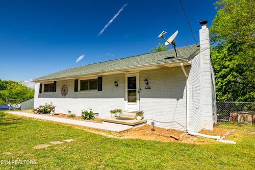 1378 Byrd Cir, Kingston, TN, 37763-2346 | Card Image