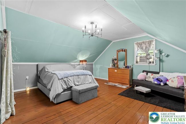 1373 Puggy Ln, House other with 4 bedrooms, 2 bathrooms and null parking in BETHLEHEM PA | Image 24