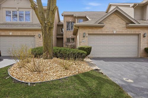 1622 Cherry Blossom Dr, Munster, IN, 46321-5143 | Card Image