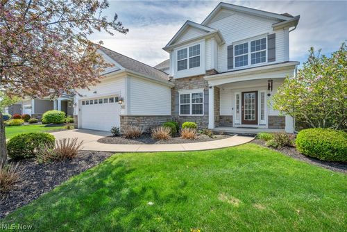 7820 Lynford Way, Mentor, OH, 44060-5985 | Card Image