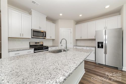 164 Shepherds Landing Dr, Mooresville, NC, 28115-0255 | Card Image