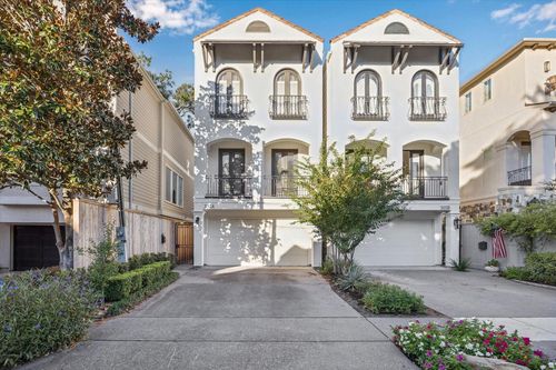 a-303 Birdsall St, Houston, TX, 77007-7138 | Card Image