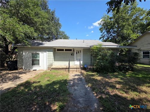 1415 N 7th St, Temple, TX, 76501-1667 | Card Image