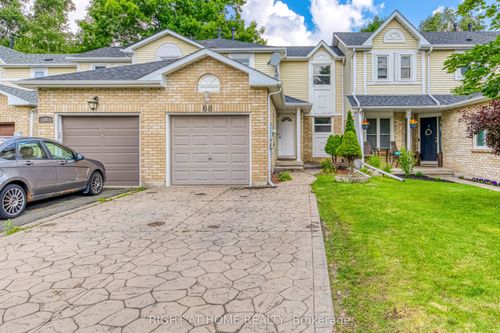 68 Middlemiss Cres, Cambridge, ON, N1T1R4 | Card Image