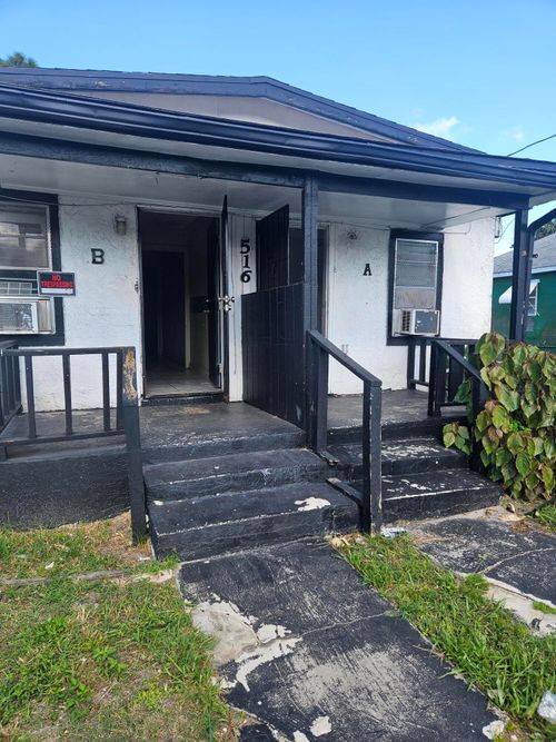 516 N 21st St, Fort Pierce, FL, 34950-2783 | Card Image