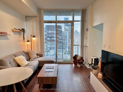 2206-126 Simcoe St, Toronto, ON, M5H4E6 | Card Image