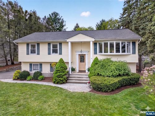 307 E Crescent Ave, Ramsey, NJ, 07446-2007 | Card Image