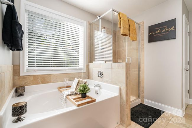 primary bathroom/ | Image 26