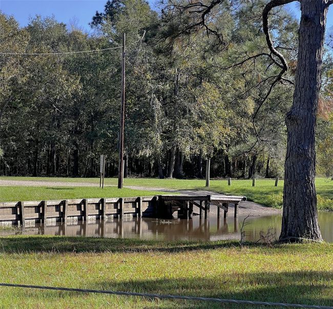 Gated entrance to the private boat launch. | Image 47