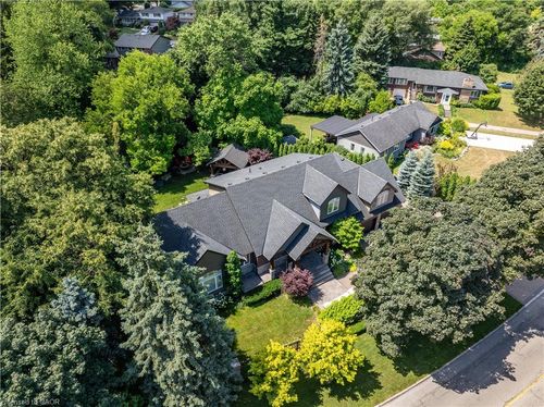 921 Scenic Drive, Hamilton, ON, L9C1H7 | Card Image