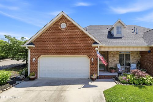 7510 School View Way, Knoxville, TN, 37938-4368 | Card Image