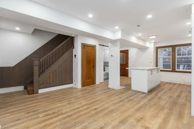 274 Ritson Rd N, House other with 5 bedrooms, 3 bathrooms and 3 parking in Oshawa ON | Image 10