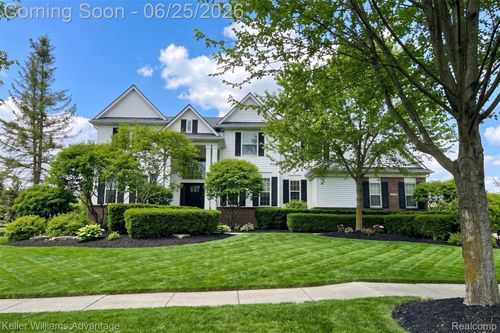 1270 Buckboard Cir, South Lyon, MI, 48178-8713 | Card Image