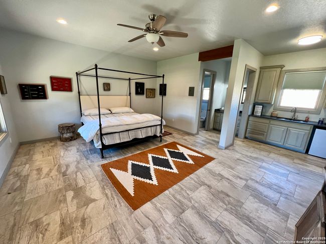 163 Northridge Dr W, House other with 2 bedrooms, 3 bathrooms and null parking in Mountain Home TX | Image 16