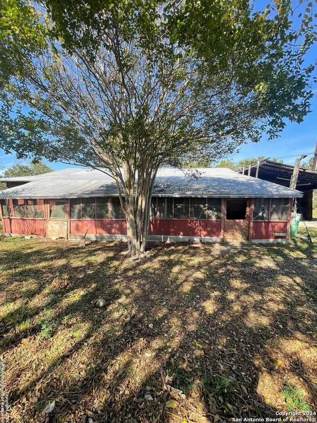 188 De La Fuente Rd., House other with 2 bedrooms, 2 bathrooms and null parking in Blanco TX | Image 21