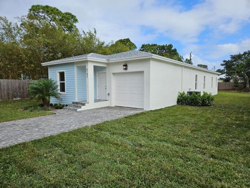 5197 Se Isabelita Avenue, Stuart, FL, 34997 | Card Image