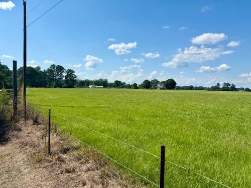 31248 Holmesville Rd, Mount Hermon, LA, 70450-6704 | Card Image
