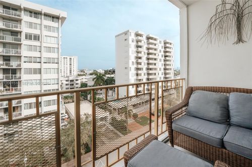 apt-805-1340 Lincoln Rd, Miami Beach, FL, 33139-2238 | Card Image