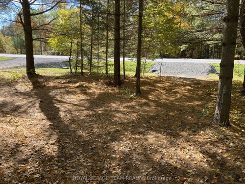 5166 Loggers Way, Carp - Dunrobin - Huntley - Fitzroy and Area, ON, K7S3G7 | Card Image