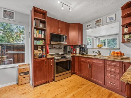 4597 Elmgrove Drive, Burnaby, BC, V5G3Y9 | Card Image