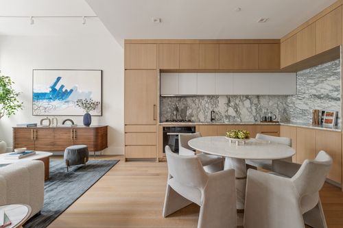 2h-517 W 29th St, New York, NY, 10001-1326 | Card Image