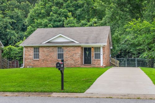 758 Spees Dr, Clarksville, TN, 37042-7129 | Card Image