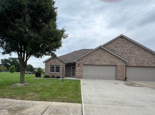 109 Cardinal Ln, Alexandria, IN, 46001-8104 | Card Image