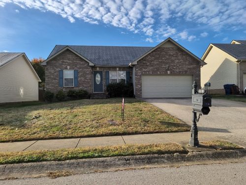 3510 Southwood Dr, Clarksville, TN, 37042-8190 | Card Image