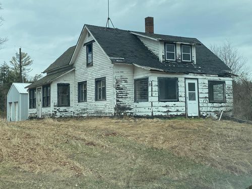 186 Abrahams Road, Skandia, MI, 49885 | Card Image