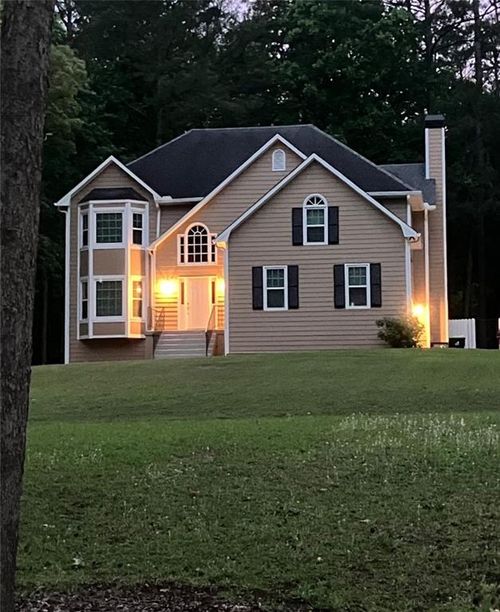 405 Ridgemont Drive, Fayetteville, GA, 30215 | Card Image