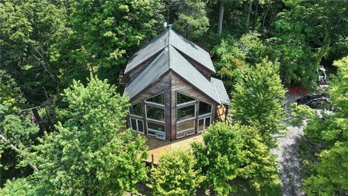 8966 Victoria Dr, Lodi, NY, 14860-9687 | Card Image