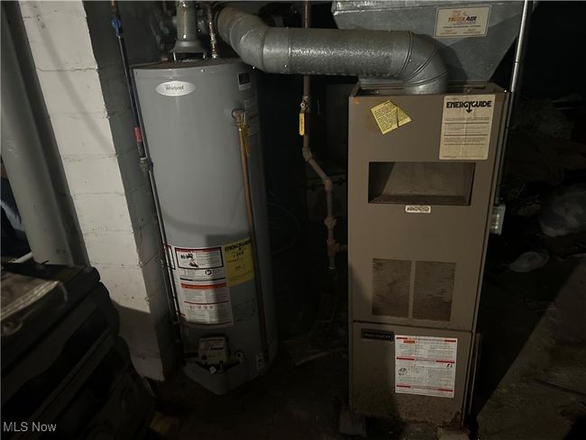 Utilities with gas water heater | Image 20