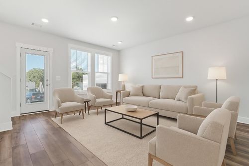 207 Dalmatian Dr, Spartanburg, SC, 29307-1089 | Card Image