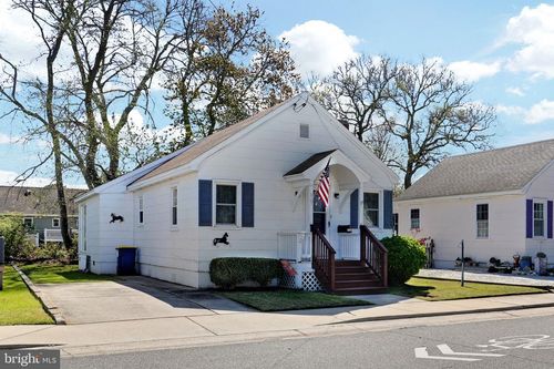 6256 Ocean Blvd, CHINCOTEAGUE ISLAND, VA, 23336-2501 | Card Image