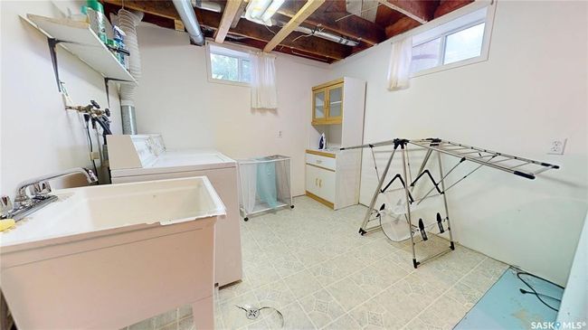 308 Cypress St, House other with 5 bedrooms, 2 bathrooms and 3 parking in Maple Creek SK | Image 38