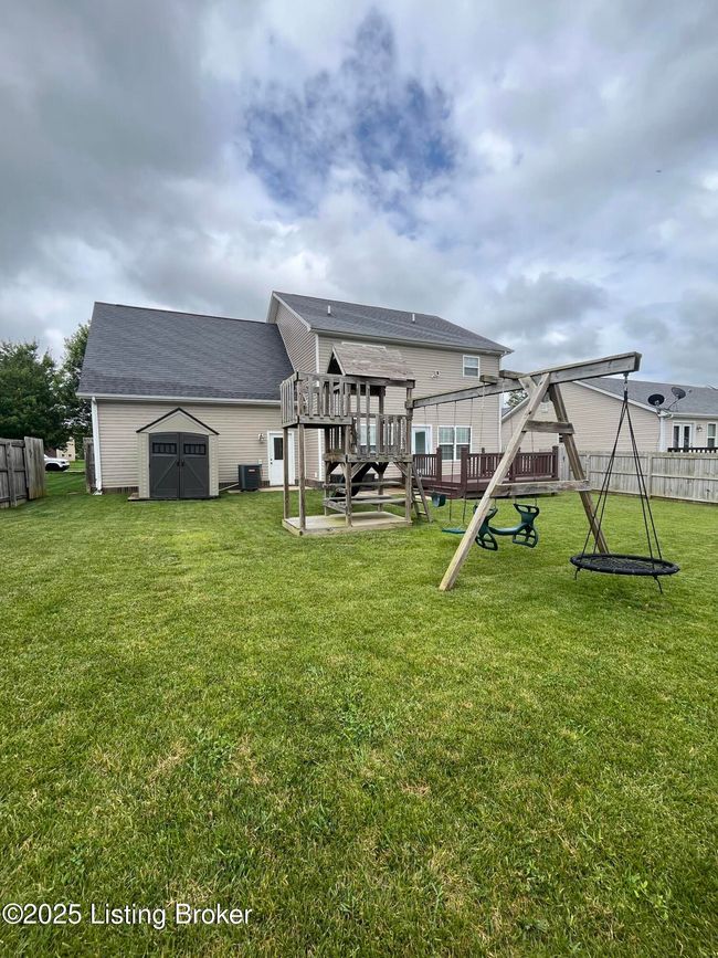 506 Concord Grape Way, House other with 4 bedrooms, 3 bathrooms and null parking in Vine Grove KY | Image 9